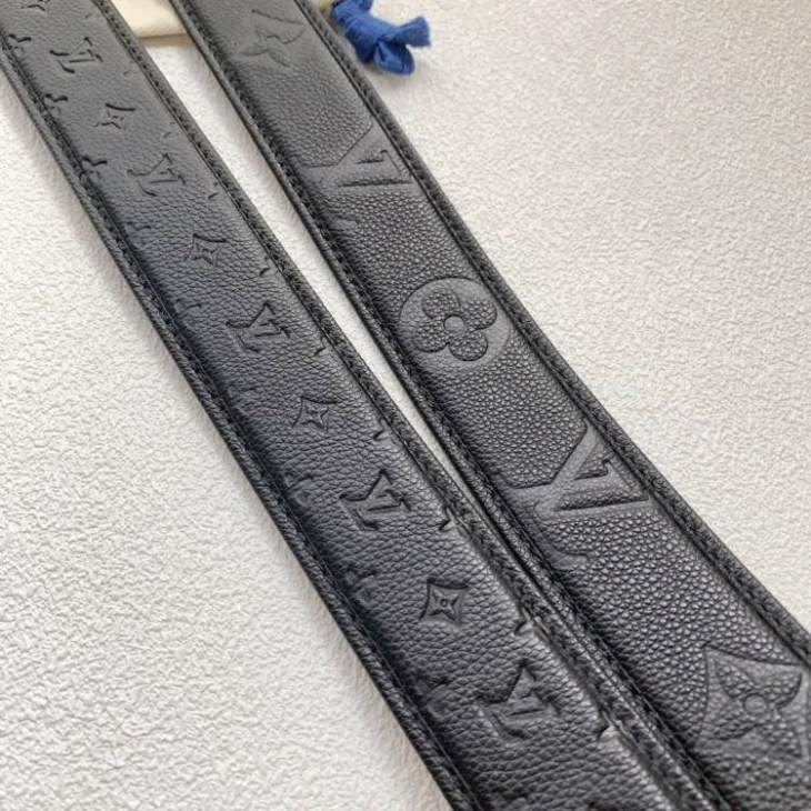 Picture of Louis Vuitton Belts _SKUfw165302602fw